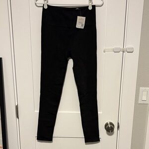 Fabletics Women's Leggings - Cloud Seamless High Waisted